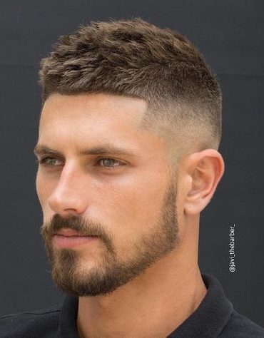 Tendance COUPE DE CHEVEUX HOMME - Coupe homme dégradé : le style au poil