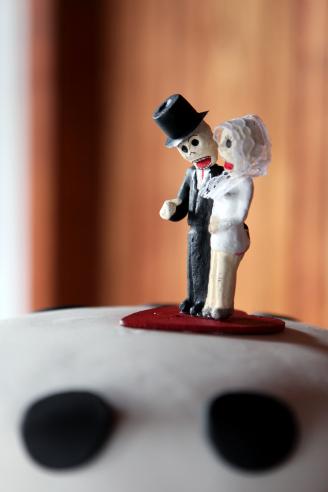 Figurines de gâteau de mariage squelette